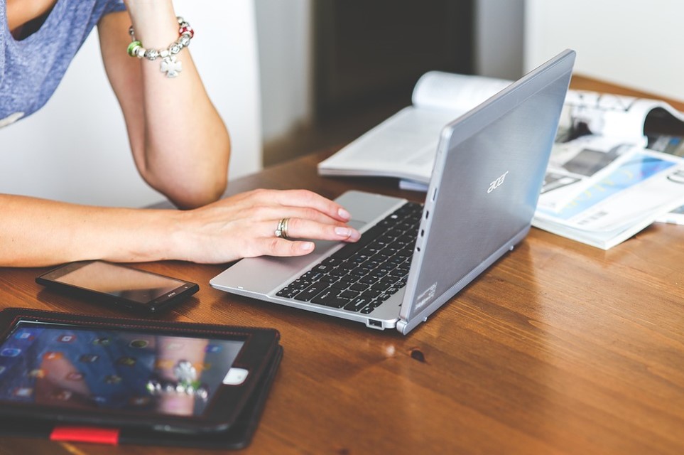 Al 77% de los usuarios les preocupa que el Gobierno les vigile mientras navegan en Internet Usuarios-vigilados-por-gobierno